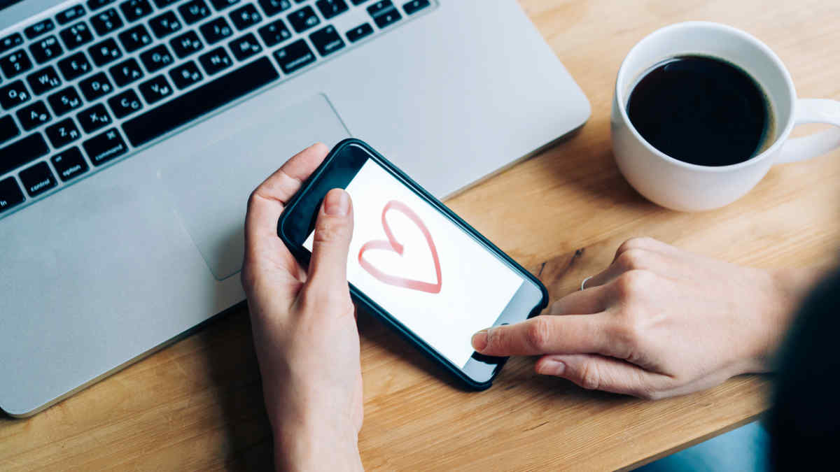 Workplace Romances Getting to the Heart of the Matter